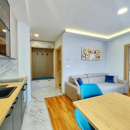 Velika Recepcija 145 *